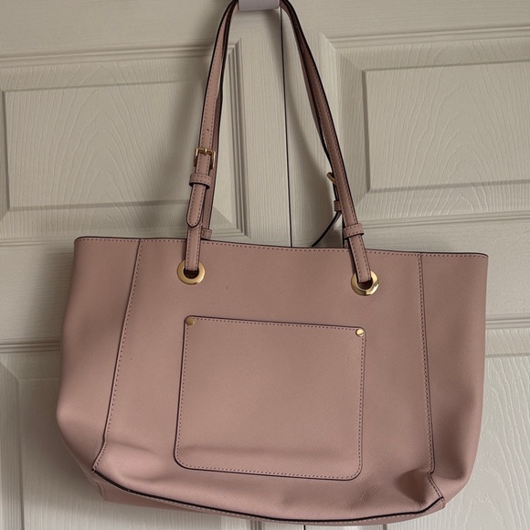 Michael Kors Blush Pink Leather Tote with Gold Accents - Picture 3 of 6